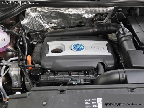 久經(jīng)市場(chǎng)考驗(yàn) 五款主流踏實(shí)熱銷SUV推薦 主流,踏實(shí),熱銷,SUV,導(dǎo)購(gòu) 東風(fēng)本田CR-V 東風(fēng)日產(chǎn)奇駿 北京現(xiàn)代新勝達(dá) 一汽豐田RAV4  上海大眾途觀