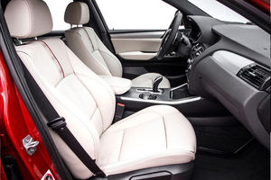 寶馬X4量產(chǎn)版官圖