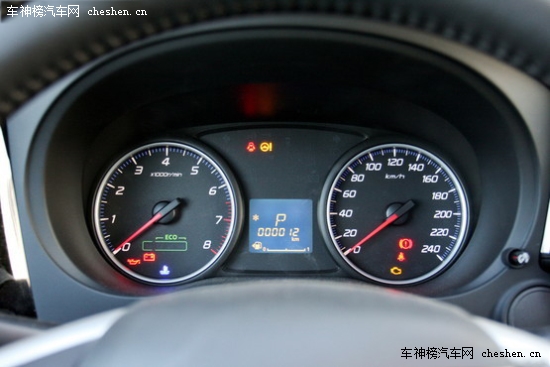 超值的選擇 23萬進口大空間省油城市SUV 23萬,進口,大空間,省油,城市SUV Jeep指南者 三菱歐藍德 斯巴魯森林人