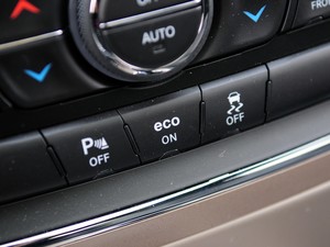 JeepJeep大切諾基(進(jìn)口)2014款 3.0L 舒享導(dǎo)航版