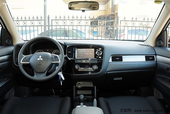 進口歐藍德最高優惠4.48萬元 店內少量現車