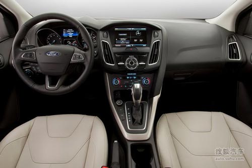 福特 福克斯三廂 壁紙 官方 圖片