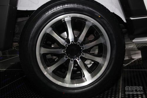 北汽勇士北京車展實拍