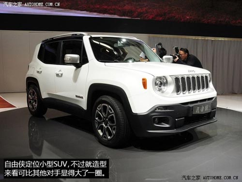 JeepJeep自由俠2015款 基本型