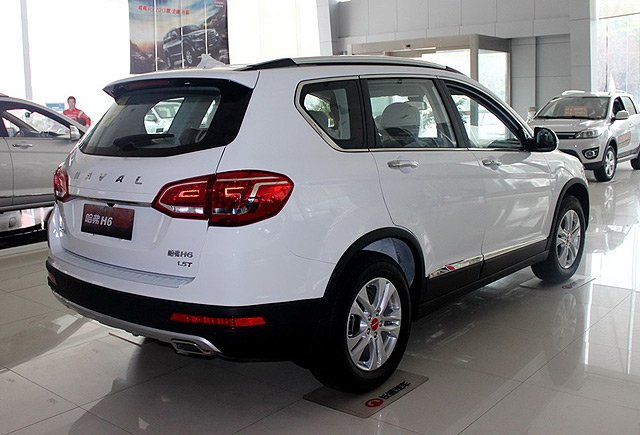 哈弗H6運(yùn)動(dòng)版1.5T四驅(qū)版上市 售13.18萬(wàn)起