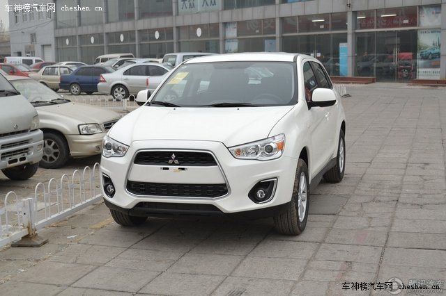 鋒馭對(duì)比勁炫 15萬(wàn)元小型城市SUV之爭(zhēng)