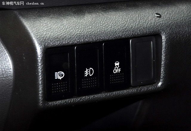 鋒馭對(duì)比勁炫 15萬(wàn)元小型城市SUV之爭(zhēng)