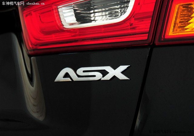 鋒馭對(duì)比勁炫 15萬(wàn)元小型城市SUV之爭(zhēng)