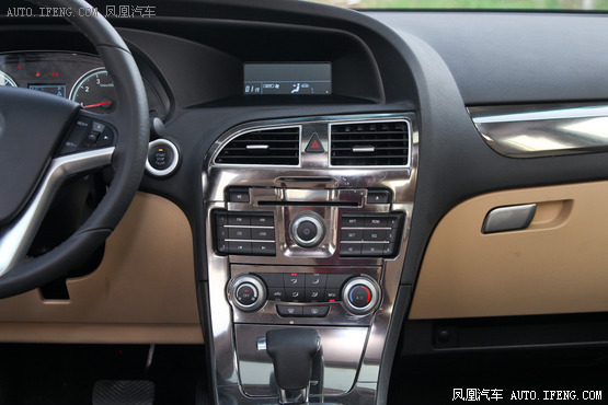 12萬(wàn)內(nèi)配渦輪增壓SUV推薦 低油耗高性能