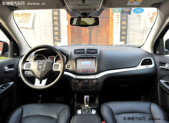 增添男性魅力 25萬元級男人心動的SUV導購 25萬買車,男人買車,帥氣SUV,Jeep,自由客,道奇,酷威,斯巴魯,森林人,日產,奇駿