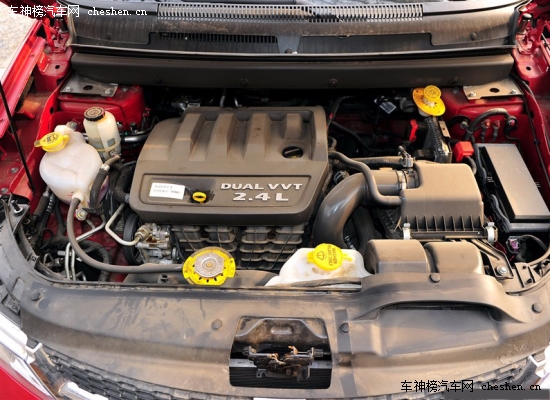 增添男性魅力 25萬元級男人心動的SUV導購 25萬買車,男人買車,帥氣SUV,Jeep,自由客,道奇,酷威,斯巴魯,森林人,日產,奇駿