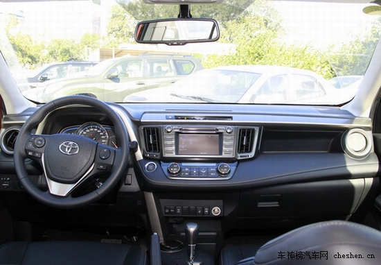 經濟油耗動力足 黃金排量熱銷合資SUV推薦 經濟油耗車,黃金排量車型,熱銷合資SUV車型推薦,一汽豐田RAV4,東風標致3008,東風日產奇駿,長安福特翼虎