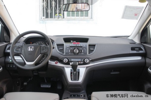 五月自駕首選 4款20萬元左右熱門SUV推薦 SUV,自駕,大眾途觀,本田CR-V,現(xiàn)代ix35,新奇駿,五一,自駕游,越野能力