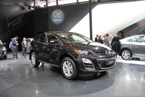 看完再決定也不遲 盤點2014下半年上市SUV 2014下半年,上市SUV,SUV車型,奔馳GLA,寶馬X3,馬自達CX-7,國產DSX7,東風雪鐵龍C-XR,林肯MKC,帝豪EX8,陸風全新SUV,保時捷Macan,本田Vezel