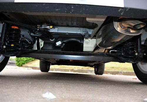 標(biāo)致2008對比福特翼搏 10萬元小型SUV大比拼