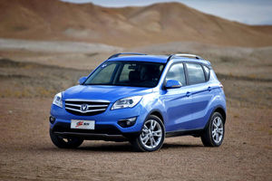 長安 CS35 實(shí)拍 外觀 圖片