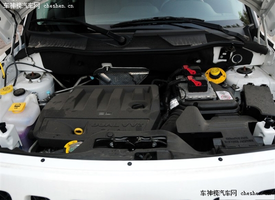 直男之選 四款霸氣個性非凡SUV車型推薦 25萬買車,男人買車,帥氣SUV,Jeep,自由客,道奇,酷威,斯巴魯,森林人,日產,奇駿