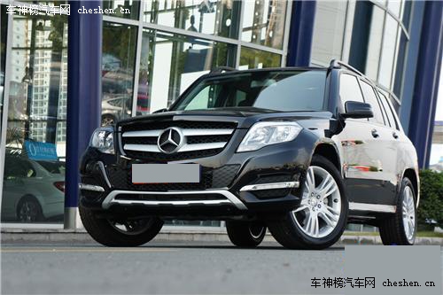 暴雨涉水沒問題 4款卓越性能越野SUV導(dǎo)購 豐田新款普拉多 奔馳GLK 2014款路虎第四代發(fā)現(xiàn) Jeep牧馬人 越野SUV導(dǎo)購