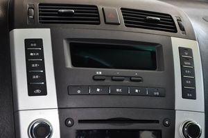 比亞迪 S6 比亞迪 S6