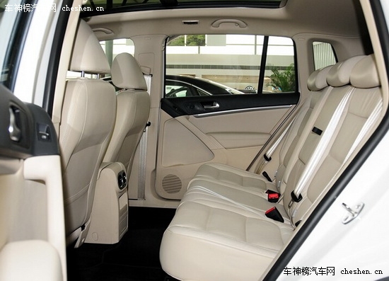 雨季安全出行 5款“好水性”SUV推薦 雨季安全出行,5款“好水性”SUV推薦,廣汽豐田,漢蘭達(dá),一汽豐田RAV4,上海大眾,途觀,東風(fēng)本田CR-V,東風(fēng)日產(chǎn),奇駿