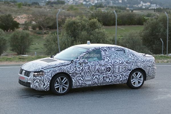 新款歐版帕薩特諜照 新款歐版帕薩特諜照