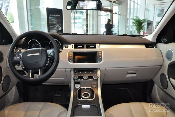 路虎 攬勝極光 實(shí)拍 內(nèi)飾 圖片 路虎 攬勝極光 實(shí)拍 內(nèi)飾 圖片