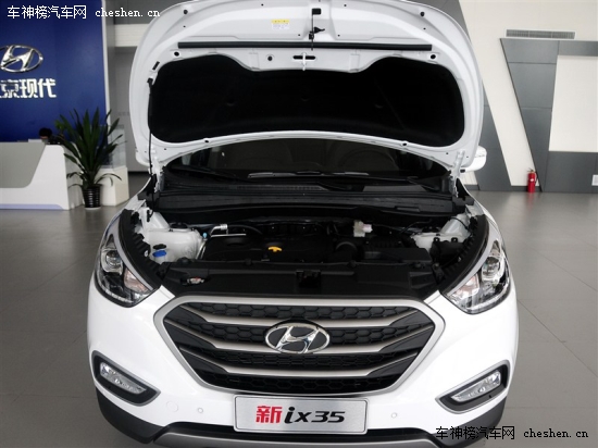 巾幗不讓須眉 推薦4款受女漢子青睞的SUV 巾幗不讓須眉,女漢子買車,SUV,雪佛蘭,科帕奇,起亞,獅跑,北京現(xiàn)代,ix35,新款寶馬X1