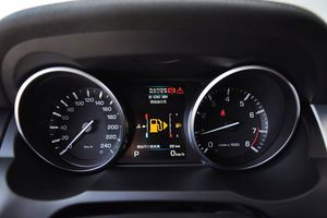 路虎 攬勝極光 實(shí)拍 內(nèi)飾 圖片