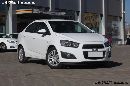 回歸六一兒童節 幾款好爸爸暖心車型推薦 六·一,暖心車型,兒童節,好爸爸,標致308,大眾,新帕薩特,馬自達3,哈弗H6,雪佛蘭,愛唯歐,榮威W5