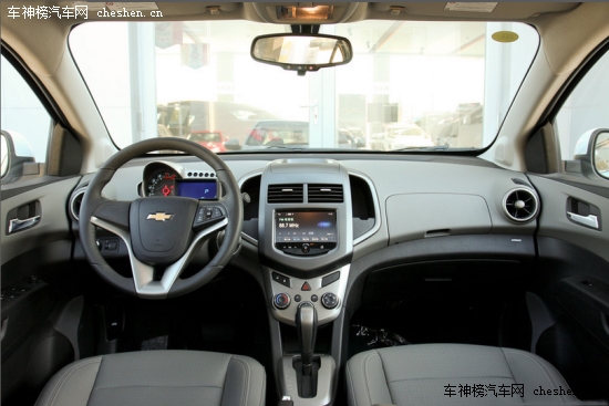 回歸六一兒童節 幾款好爸爸暖心車型推薦 六·一,暖心車型,兒童節,好爸爸,標致308,大眾,新帕薩特,馬自達3,哈弗H6,雪佛蘭,愛唯歐,榮威W5