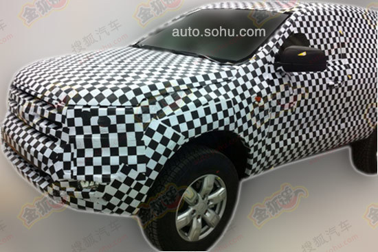 江鈴福特量產版Everest路試照首爆 江鈴福特量產版Everest路試照首爆