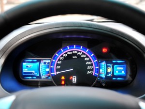 比亞迪 比亞迪S6 2013款 白金版 2.0L 手動豪華型