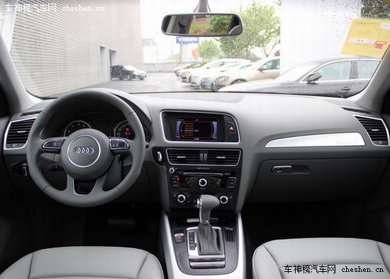 口碑一直不錯 4款入門級豪華SUV車型推薦 入門級豪華SUV推薦,Jeep,自由光,奧迪Q5,沃爾沃XC60,奔馳GLK